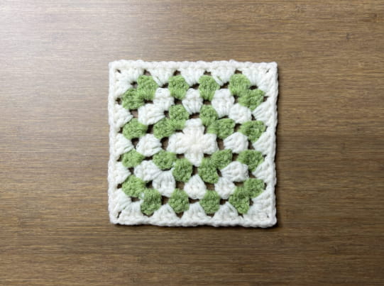 Classic Two-Color Granny Square Pattern